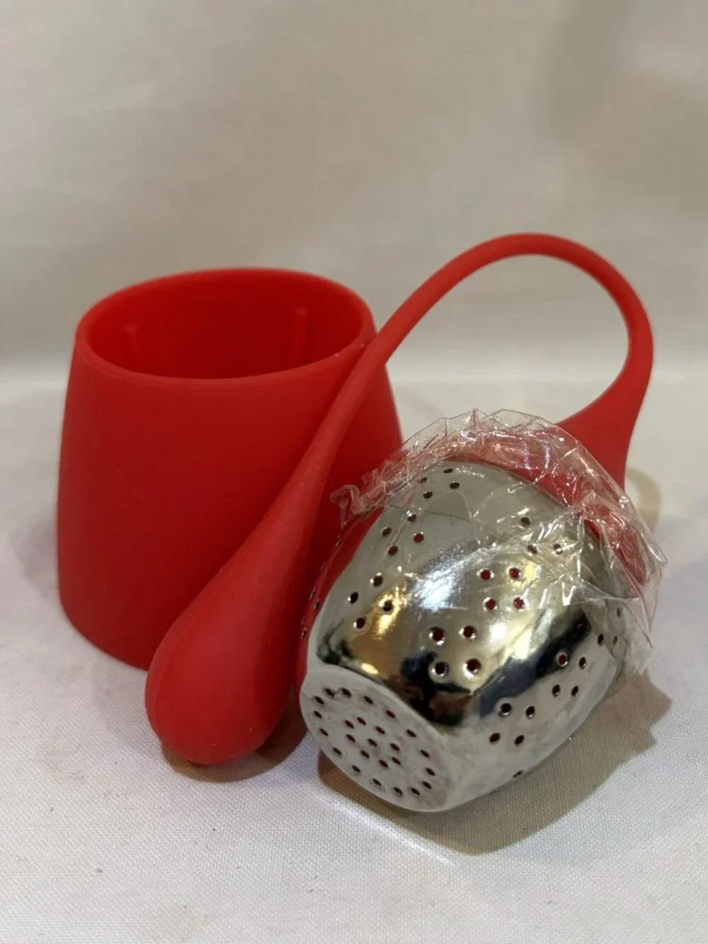Red Silicone and Stainless-Steel Loose Tea Fuser with Stand